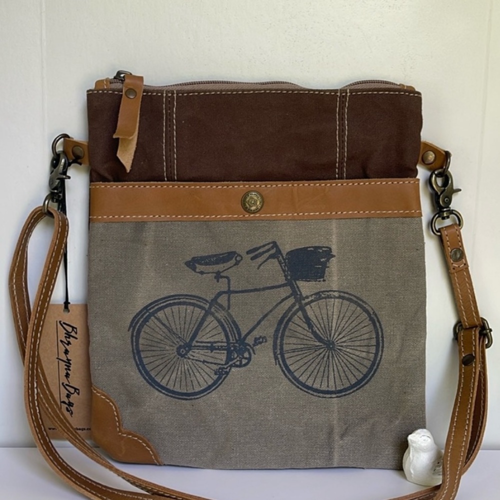 Bhrayna Bags Cycle Print Crossbody New With Tag 🏷️